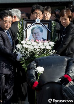 thumbimg