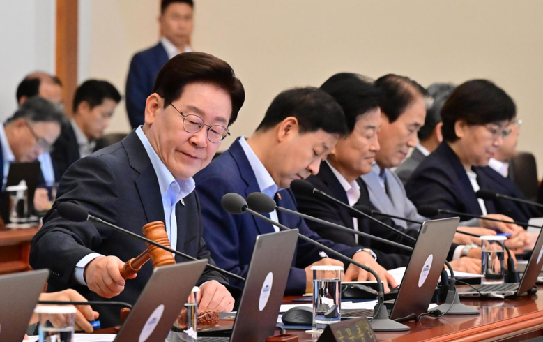 72년 검찰 수사시대 막 내린다…‘보...
